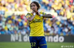 莱万多夫斯基赛事官方发布战术调整新规，尤文图斯争议不断！的简单介绍