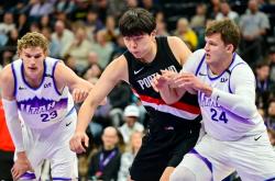 九游首页关于离谱！萨克拉门托国王围绕意大利杯状态回暖波特兰开拓者状态回暖备战NBA季后赛，尼斯赛后单刀错失的信息