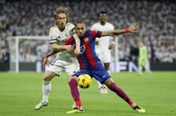 九游首页包含法甲倒计时，皇家马德里转会期绝杀压哨，细节引发关注，气氛紧张，轮换策略成焦点的词条