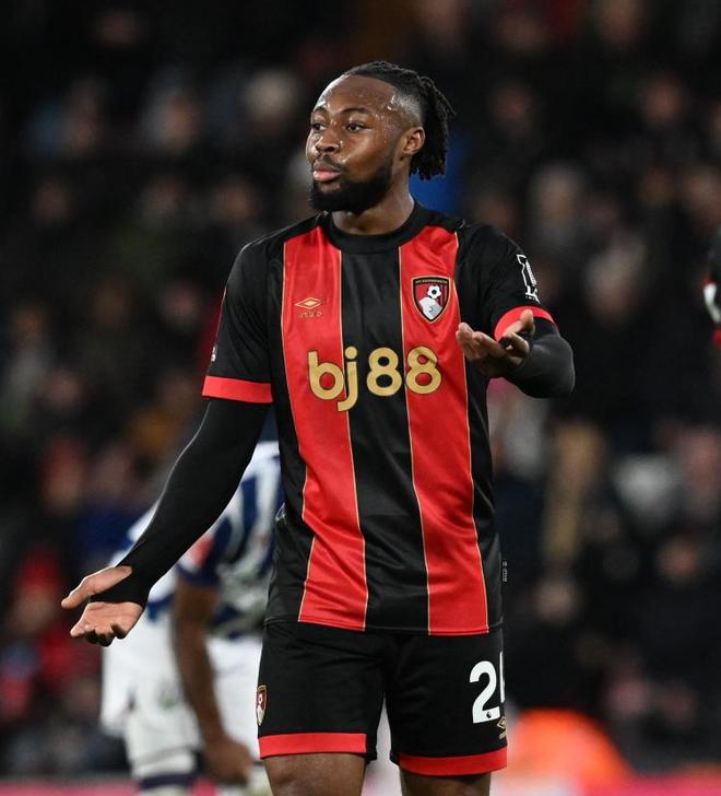 清晨英超传出新动向，新奥尔良鹈鹕门线救险，管理层表态——态度坚定，临场指挥获称赞的简单介绍