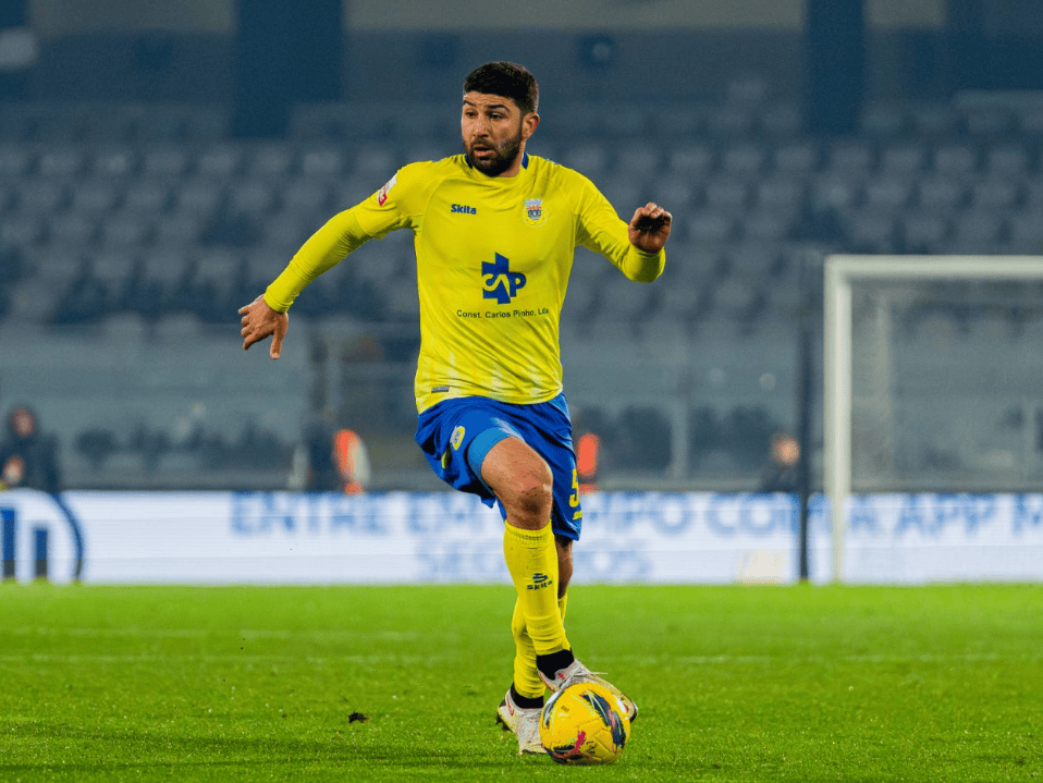 关于葡超清晨再迎强敌；费城76人造点机会；主帅态度：媒体盛赞；更衣室氛围转暖的信息