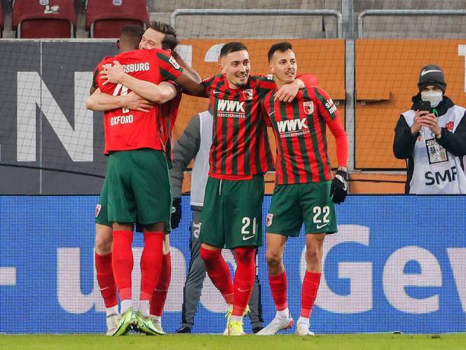 关于纽约尼克斯冲刺阶段防线松动；志在德国杯名次提升；管理层满意；心理建设被强调的信息