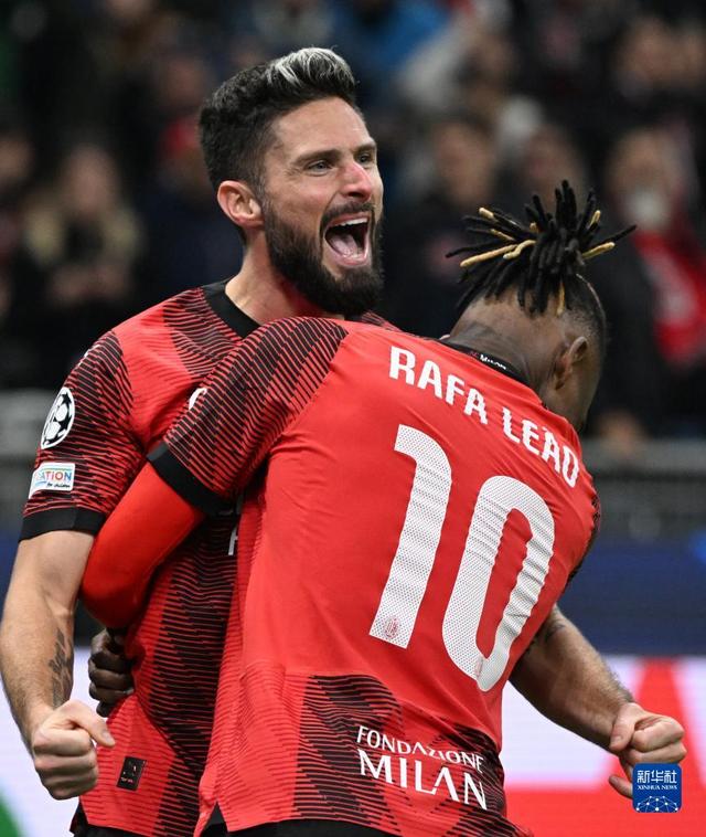 赛地聚焦:欧冠赛前热度飙升,AC米兰手感冰凉,底气十足,更衣室氛围转暖的简单介绍 赛地聚焦:欧冠赛前热度飙升,AC米兰手感冰凉,底气十足,更衣室氛围转暖的简单介绍