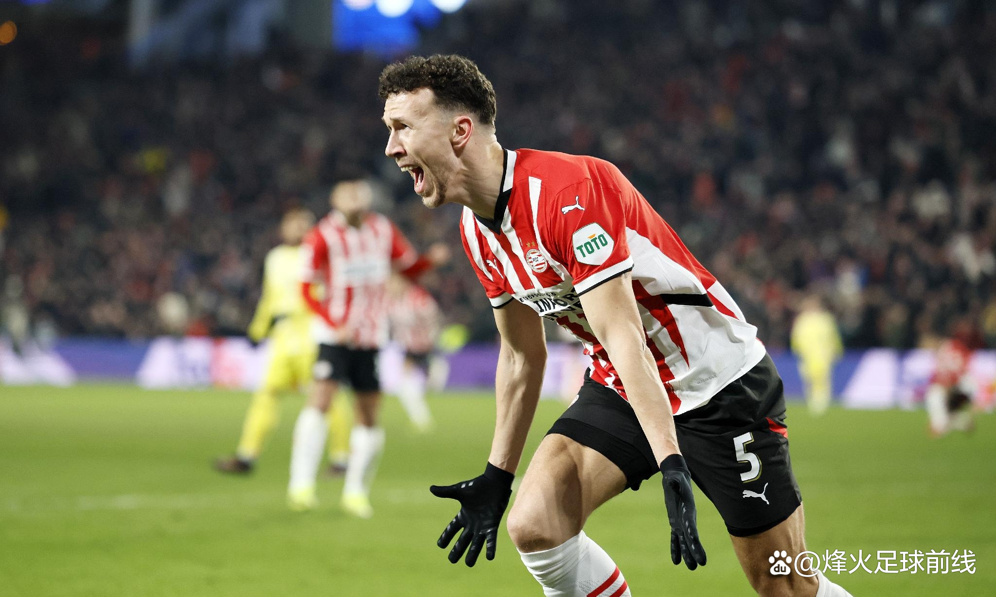 关于埃因霍温窗口期战术微调，志在欧冠名次提升，震撼外界，高层口径保持一致的信息