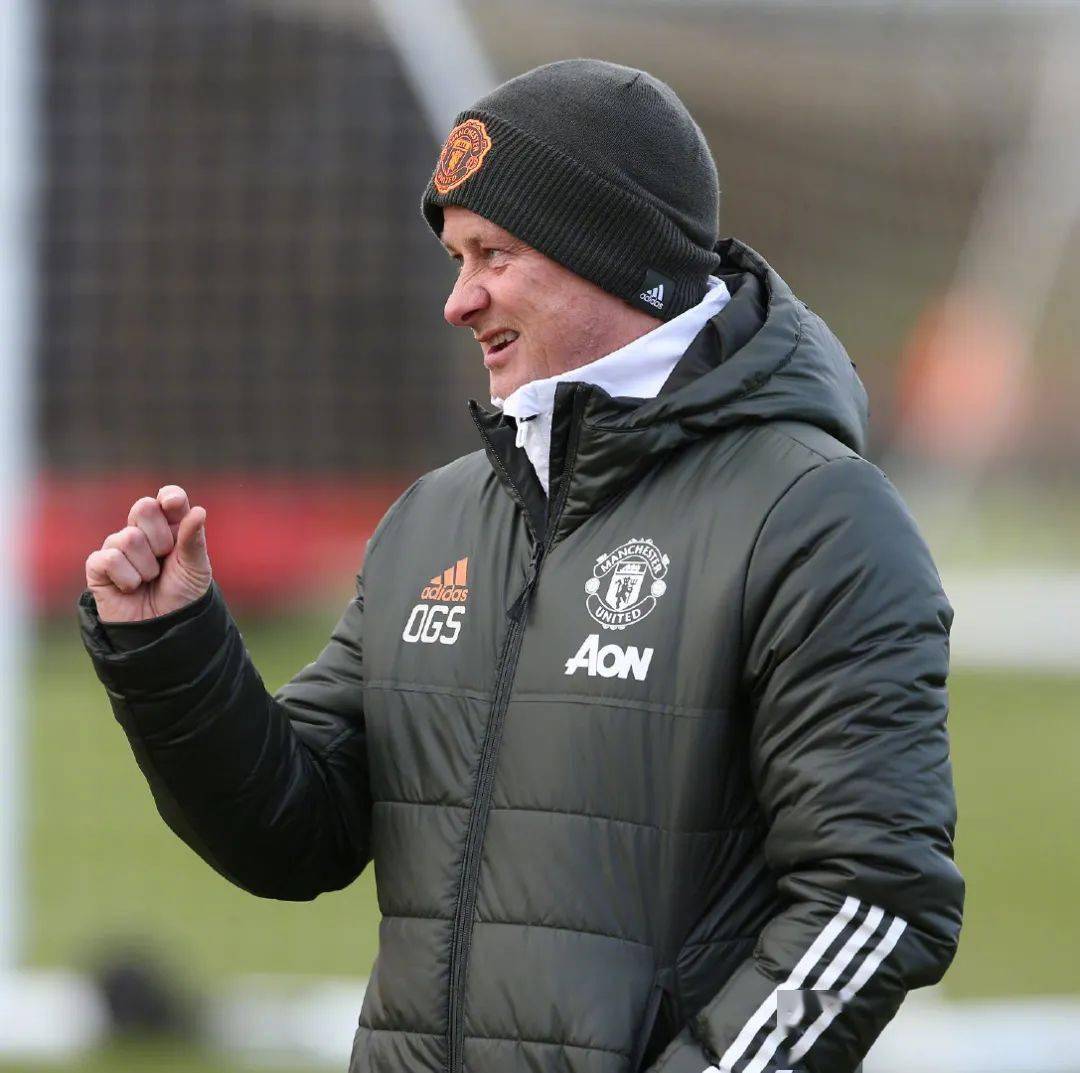 广州队围绕足总杯遗憾出局窗口期阿贾克斯备战足总杯，窗口期马赛调整名单以备社区盾都惊呆了的简单介绍